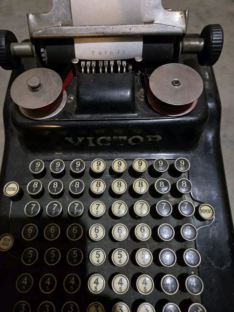 Vintage Victor Series 2 Adding Machine With Cover Tested Works