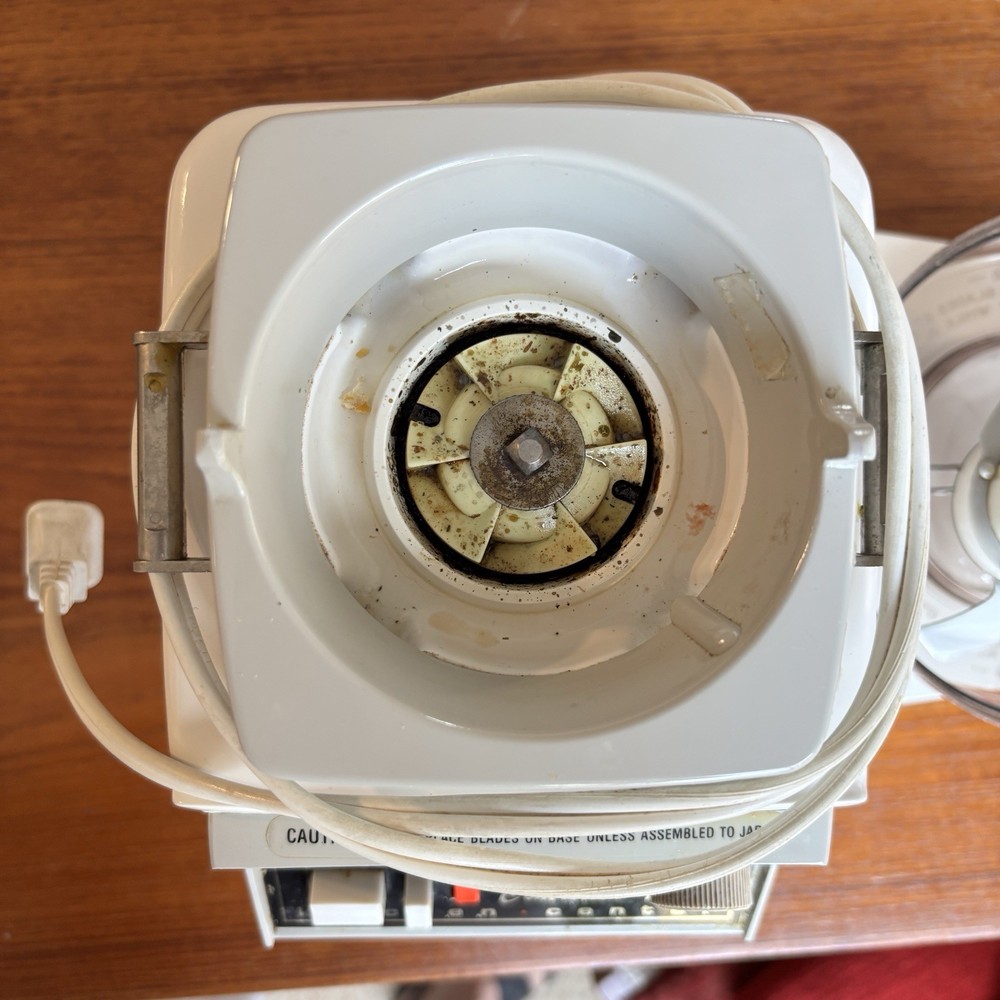 Vintage Oster 10-speed Regency Kitchen Center Blender, Mixer, Processor!