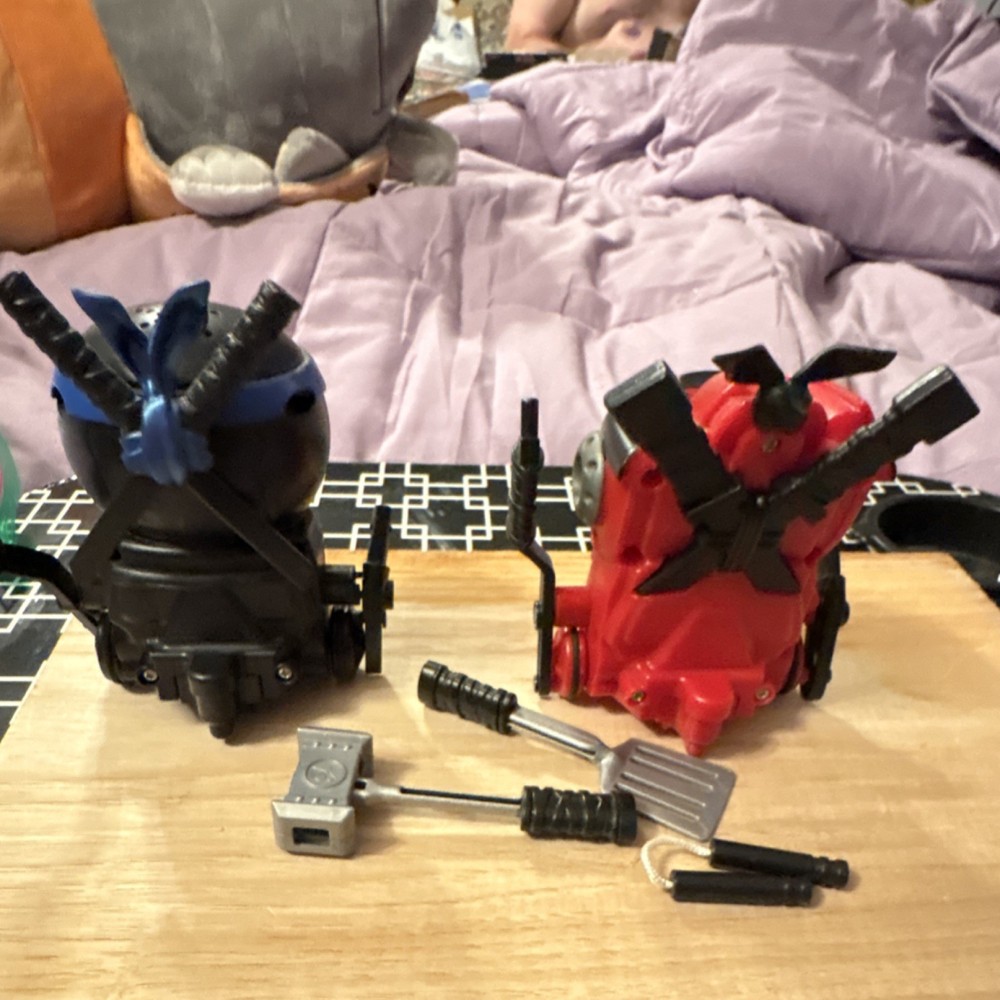 Spin Master Robot Ninja Battle Toy Figures Set with Accessories, 2017