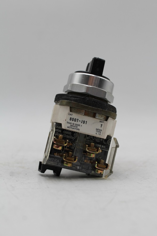 Allen-Bradley 800T-J91 3-Position Selector Switch