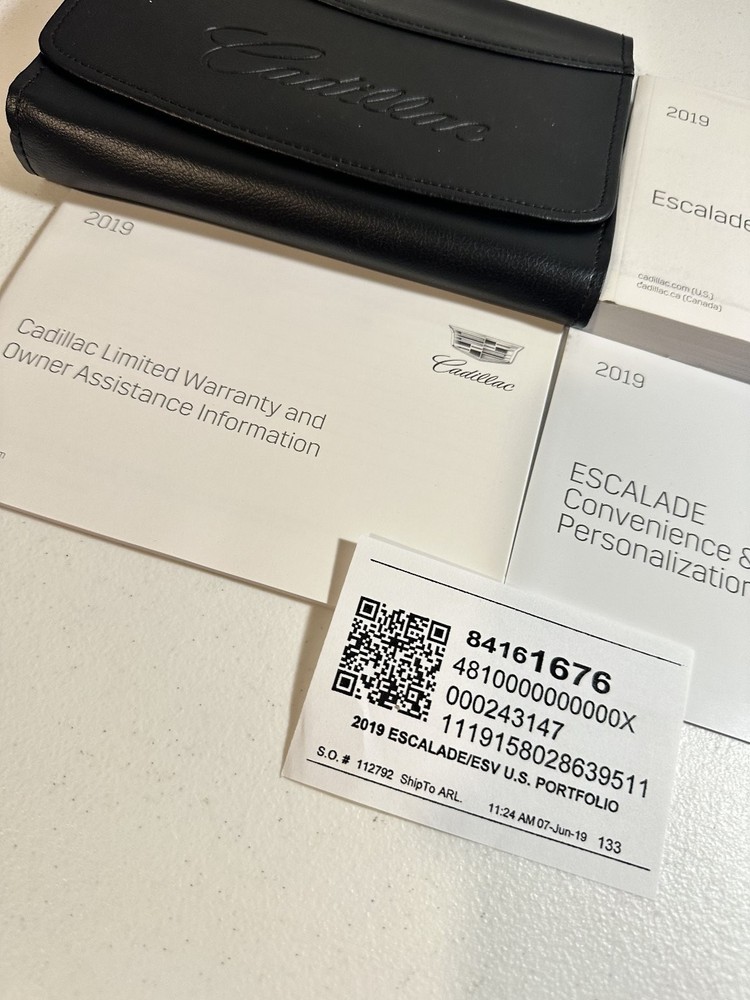 2019 Cadillac Escalade Owner's Manual Set