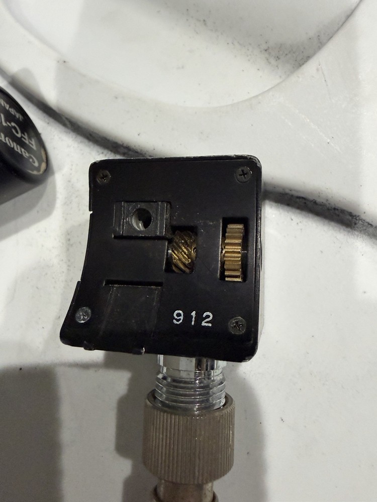 Canon FFC-15 Flex Focus Controller with Cable and Clamp