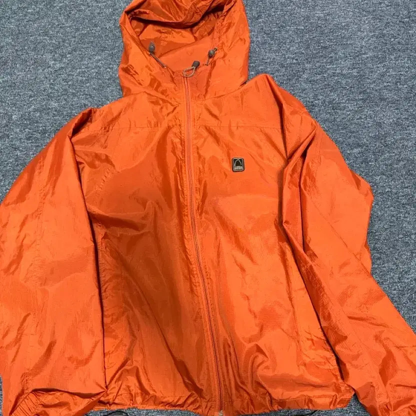 Sierra Design Ultra-Light Wind Shell Windbreaker Orange Official