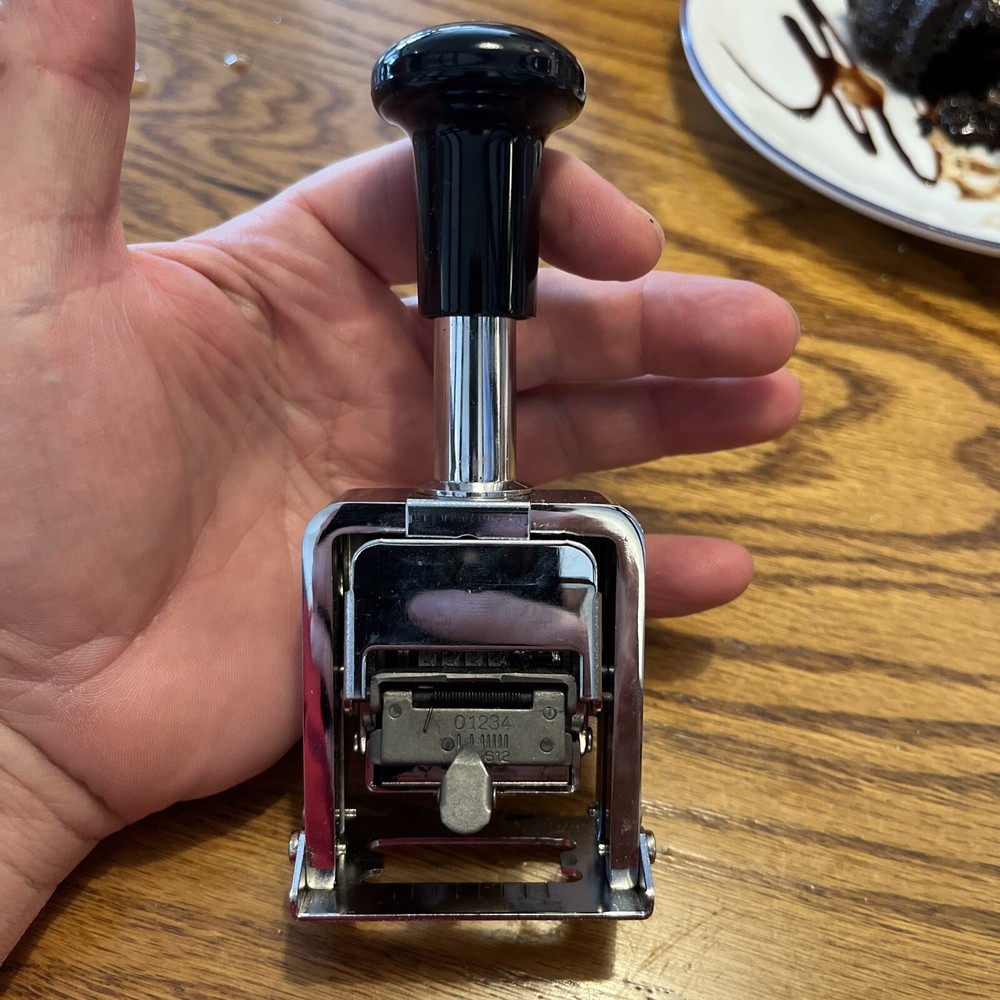 ROGERS AUTOMATIC NUMBERING STAMP MACHINE WITH INK