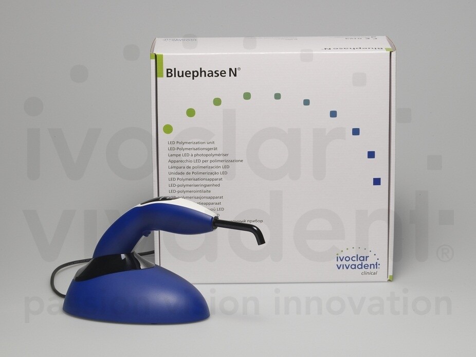 IVOCLAR VIVADENT Bluephase N MC LED Light Curing Unit Polymerization.