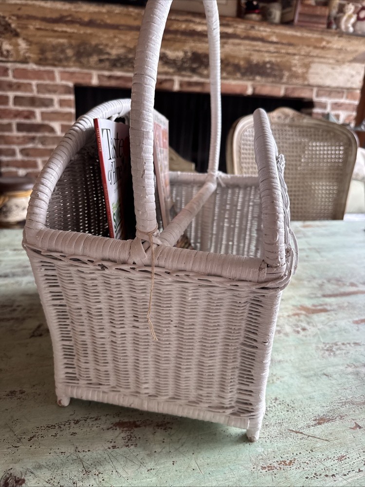 Vintage White Wicker Magazine Rack Storage Stand