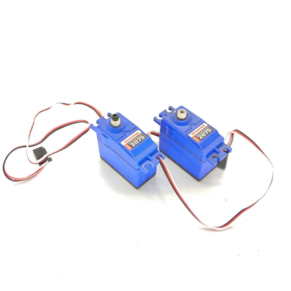 2x Traxxas 2075 Waterproof Servos Used
