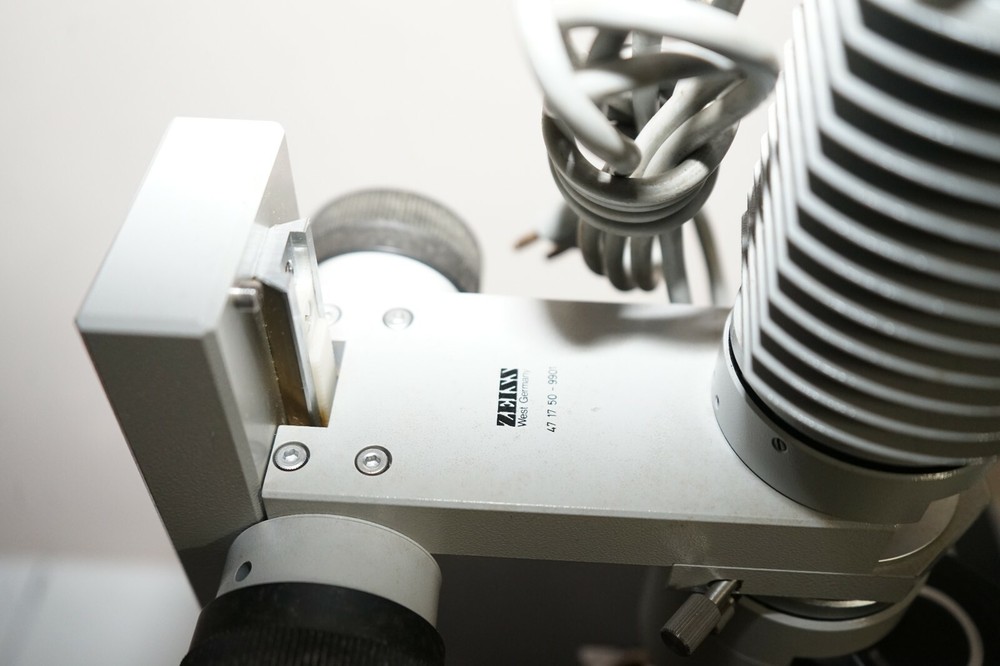 ^ Zeiss IM35 Inverted Microscope #C208