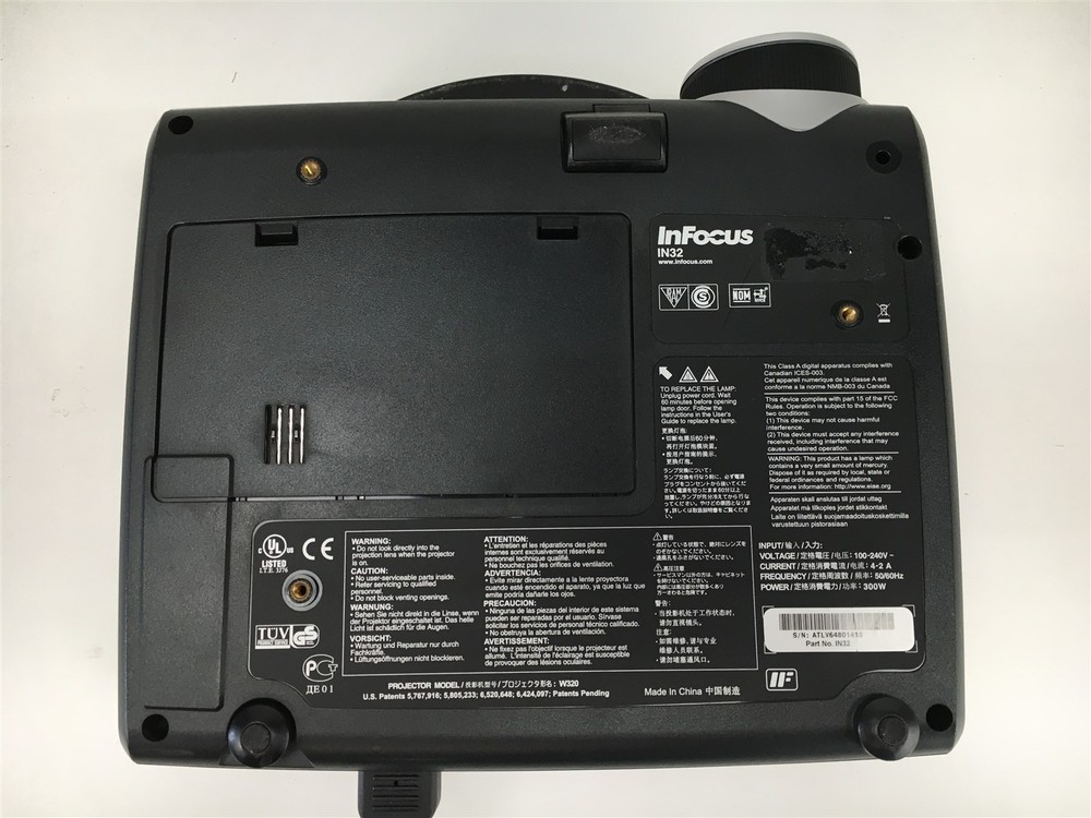 InFocus DLP Projector IN32