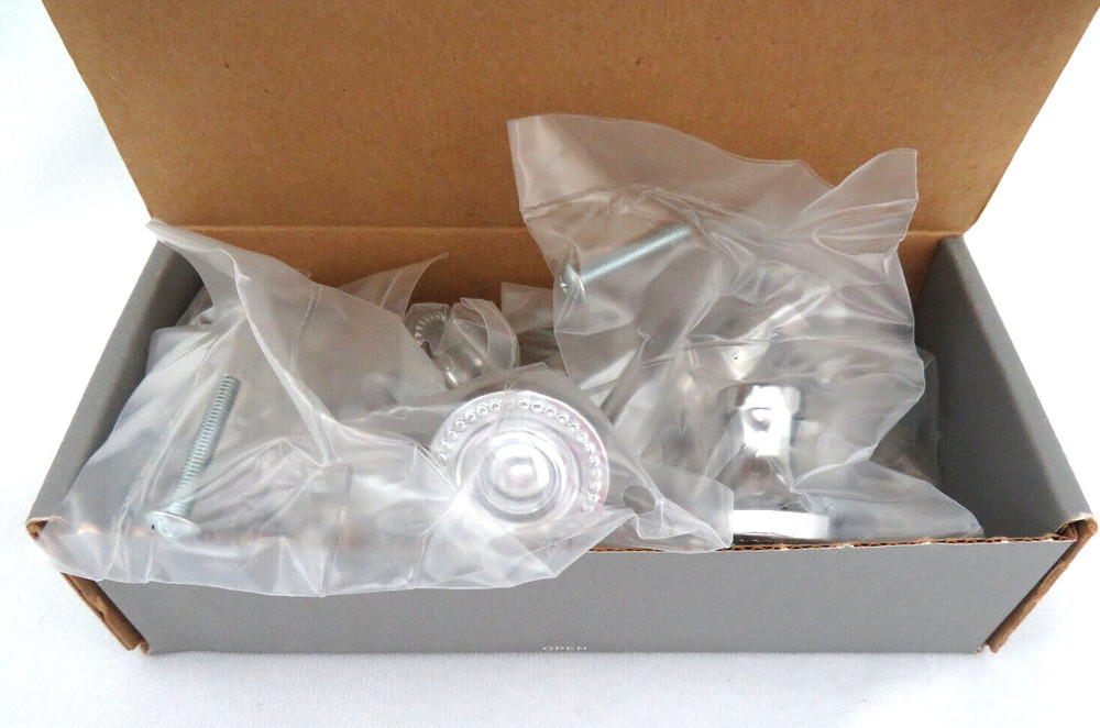 Omnia Cabinet Drawer Pull Knobs ~ Polished Chrome ~ 9 Piece ~ New in Pkg.