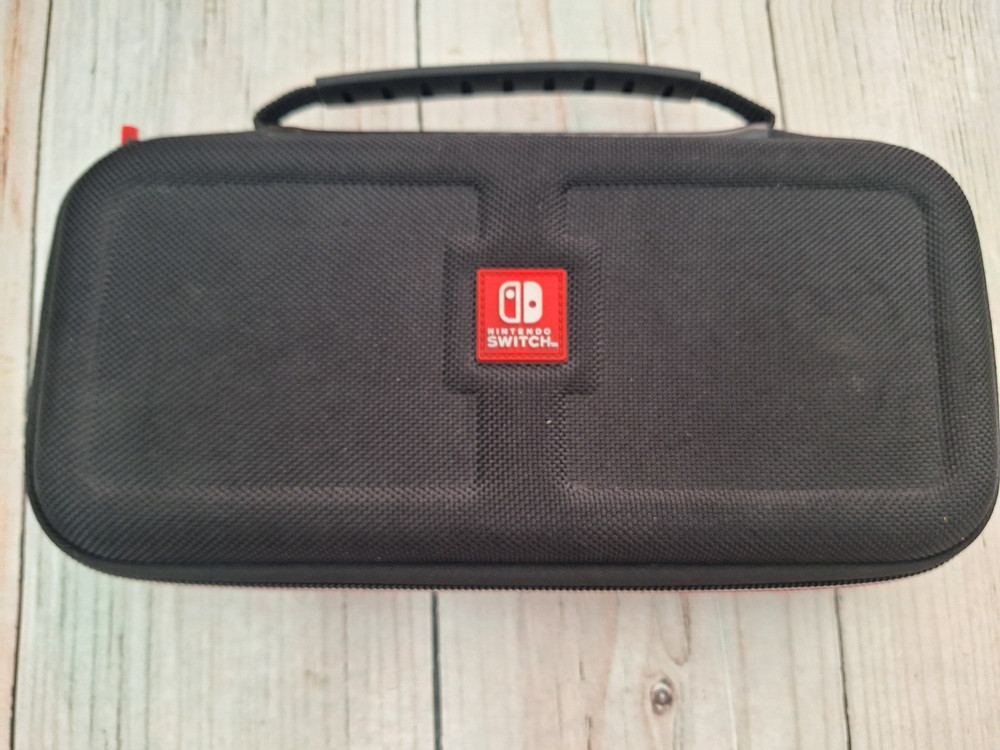 Nintendo SWITCH Genuine Carrying Hard Shell Zip Case Protection