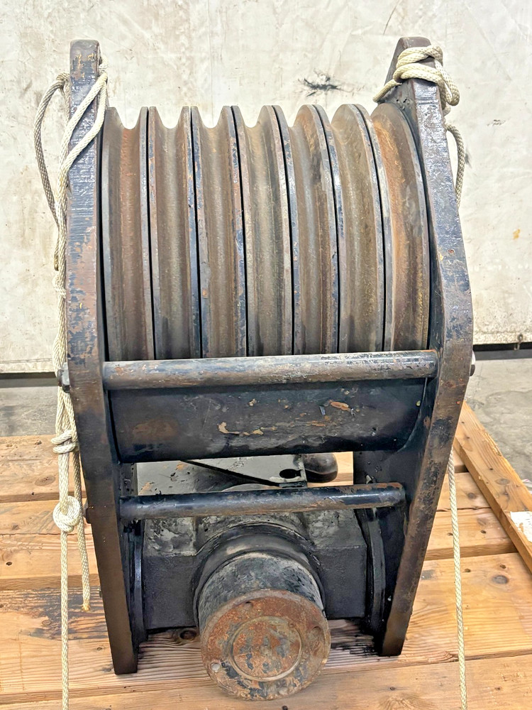 MCKISSICK 90 TON CAPACITY 7 SHEAVE CRANE HOOK BLOCK