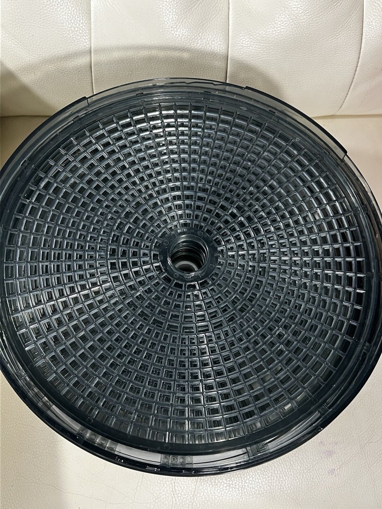 MAGIC CHEF FOOD DEHYDRATOR W/ 5 STACKABLE TRAYS!
