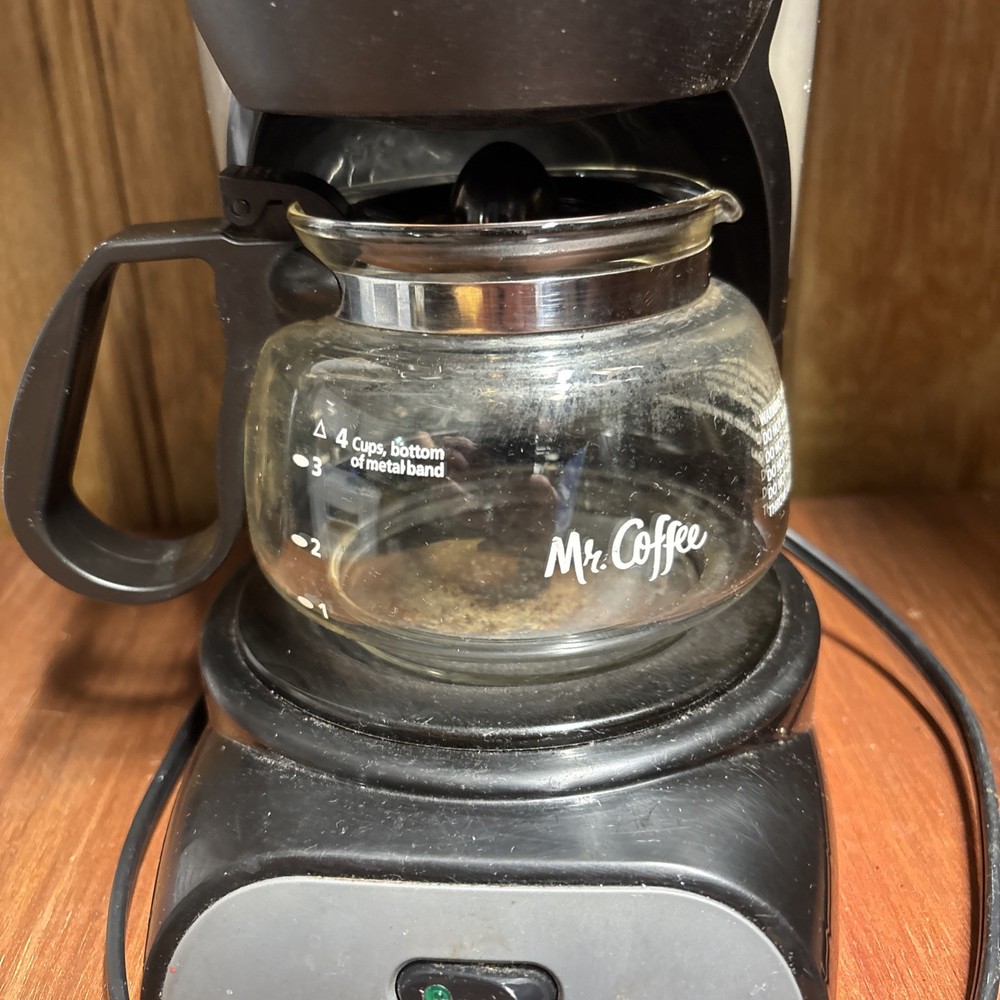 Mr. Coffee DR5 Black 4 Cup Coffee Maker Switch Pause-N-Serve Tested