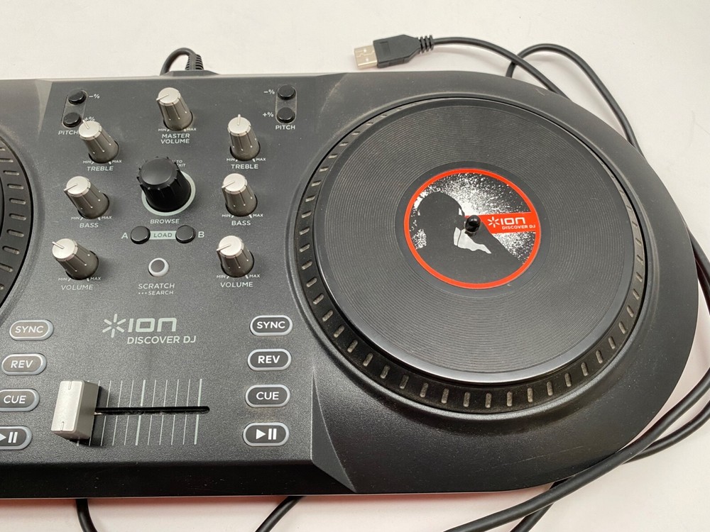 Ion Discover DJ Computer System Dual Turntable USB Controller