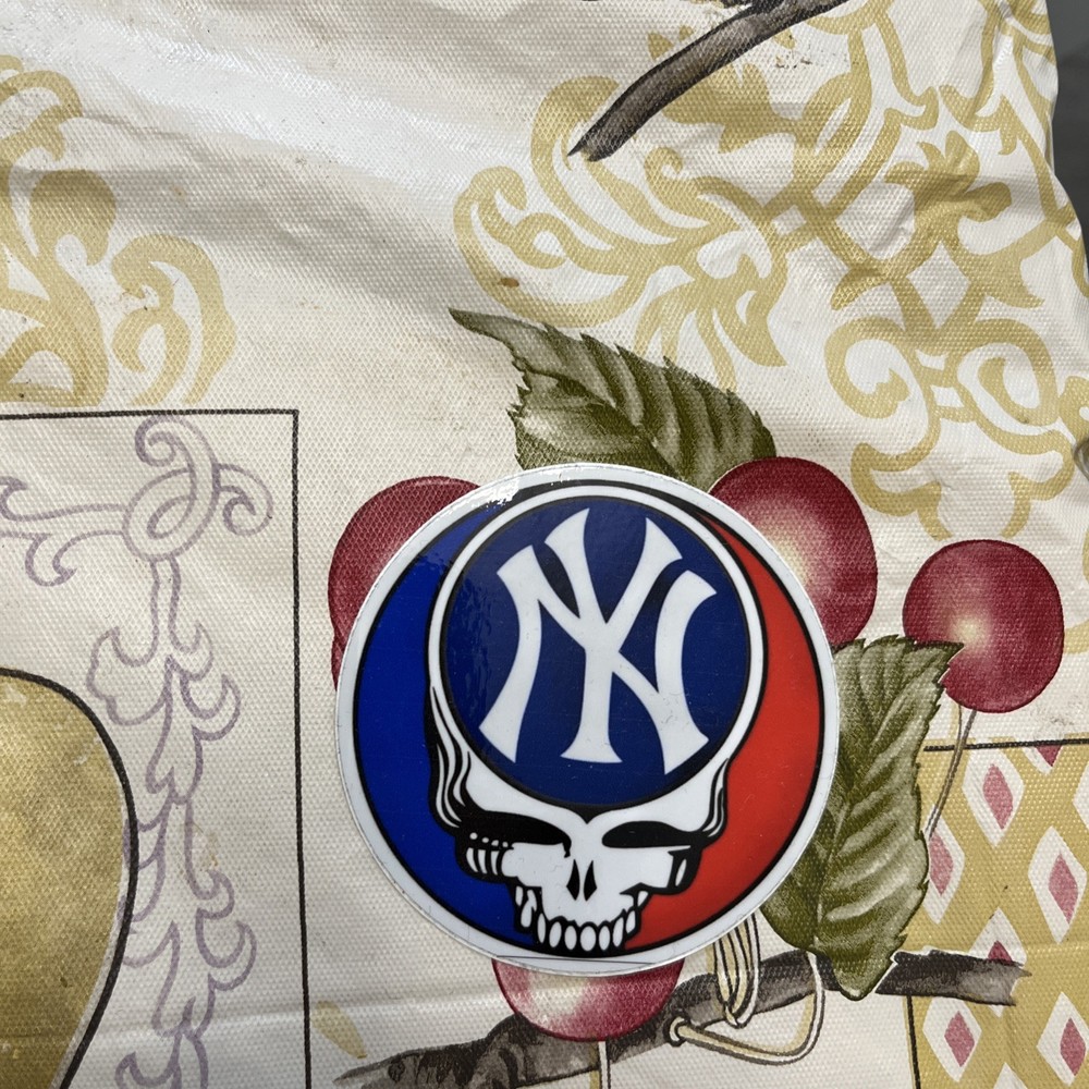 Grateful Dead New York Yankees sticker