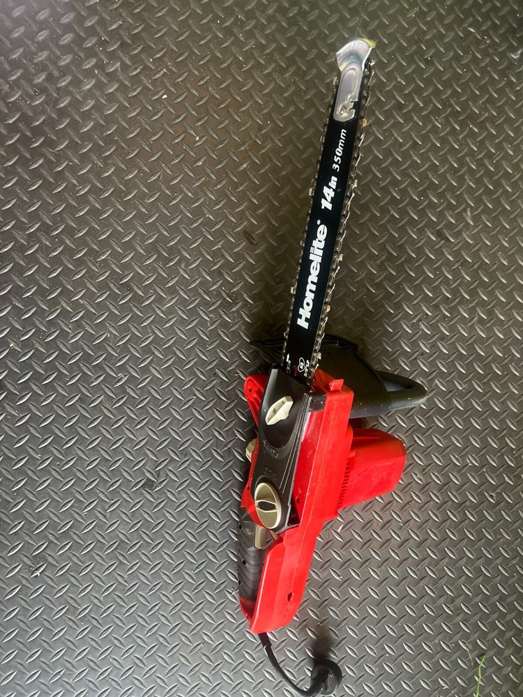Homelite 14" 9 Amp Electric Chainsaw
