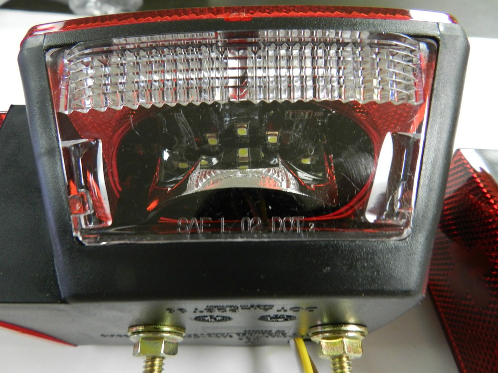 (1) set Trailer under 80" LED Square Tail Light Stud Mount Optronics Submersible