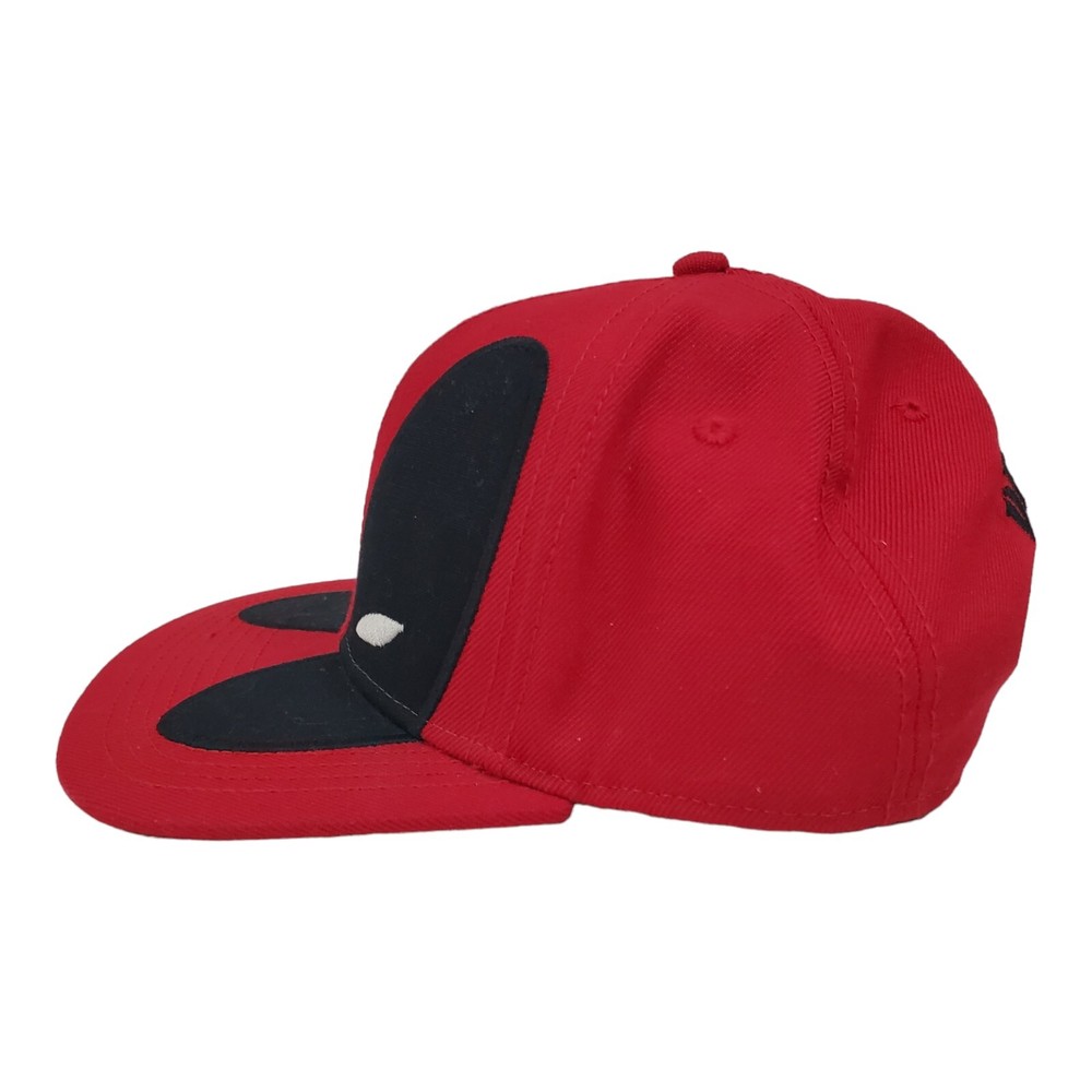 DEADPOOL Hat One Size Red Black MARVEL COMICS Embroidered EYES Logo Fitted