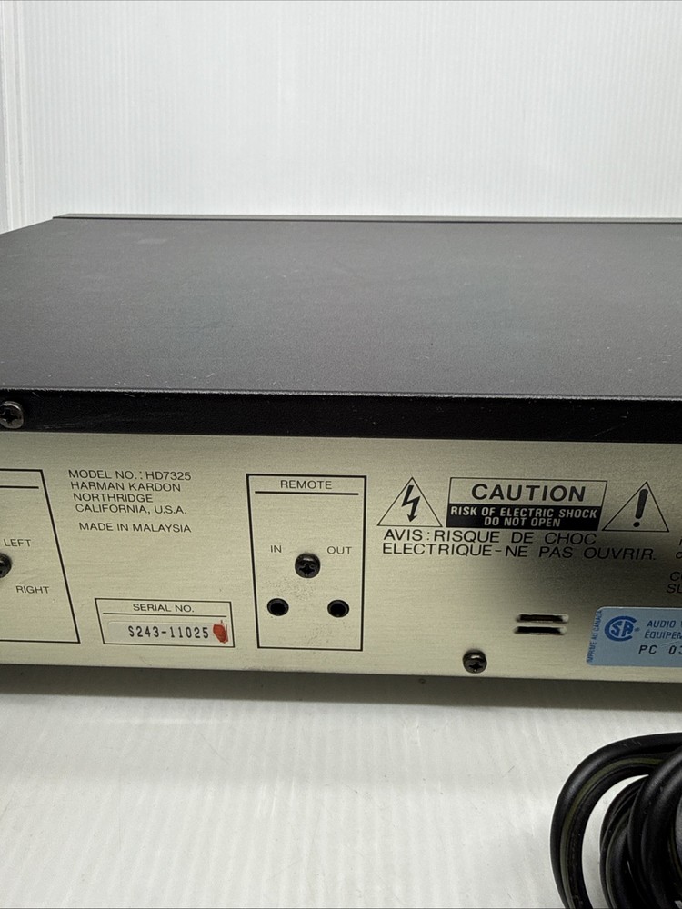 HARMAN KARDON HD7325 COMPACT DISC CD PLAYER - NO REMOTE - TESTED