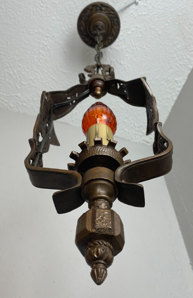 1930's HIGH QUALITY SOLID BRONZE PENDANT
