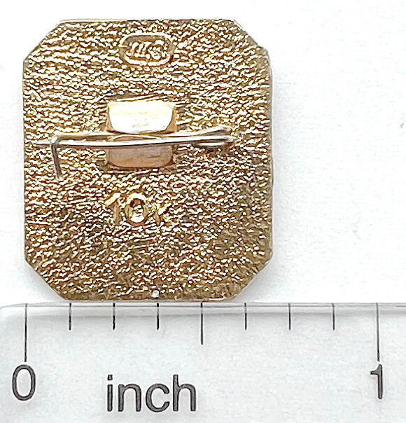 USSR SOVIET PIN BADGE. LENIN