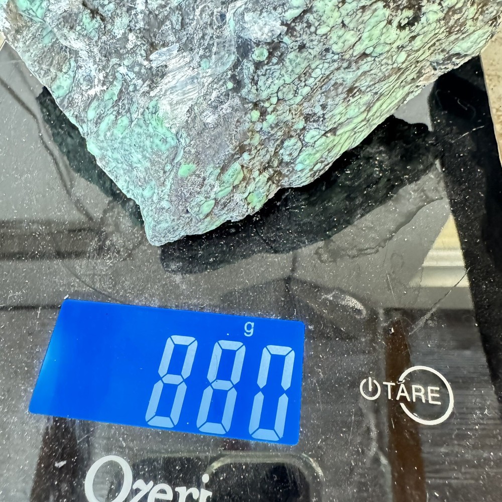 Natural Variscite 880 Grams Green Solid And Hard Great Looking Matrix