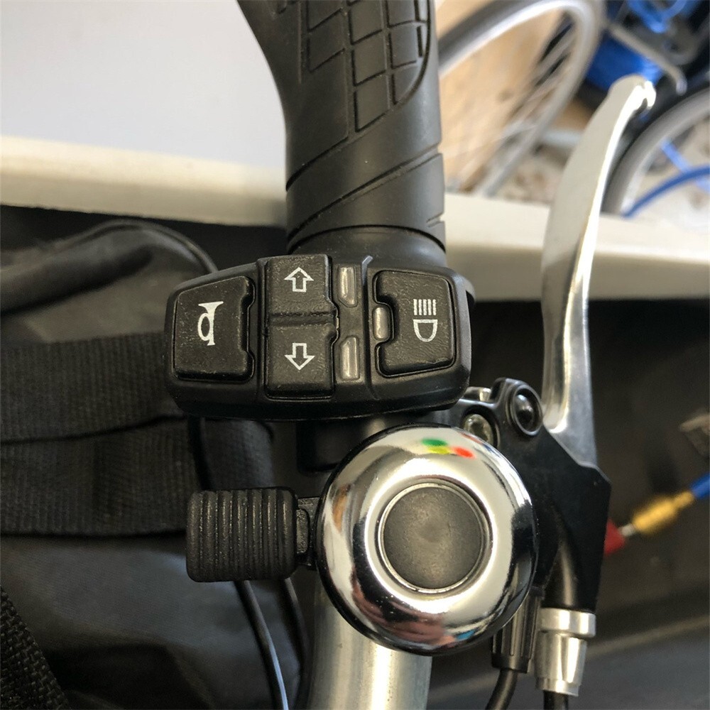 Motorcycle Handlebar HeadLight Horn Button Turn Signal Fog Light Control Switch