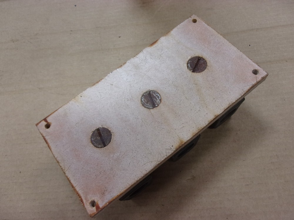 Motor Generator Input Output Buss Line Connection Terminal Board 3Ph 6-4/0 Wire