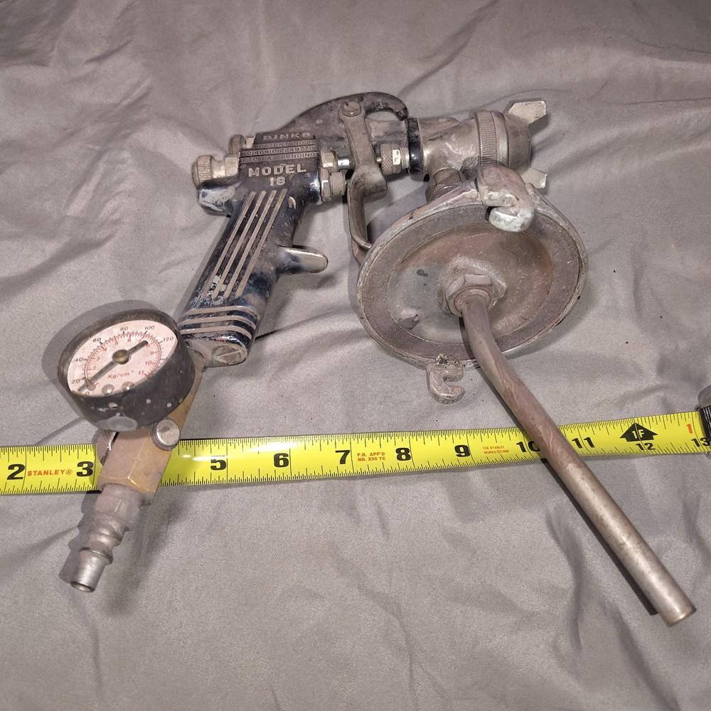 Binks model 18 professional spray gun 66SD tip w/ cup lid