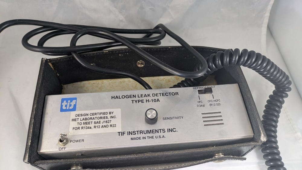 TIF Instruments Inc. Halogen Leak Detector Type H - 10A
