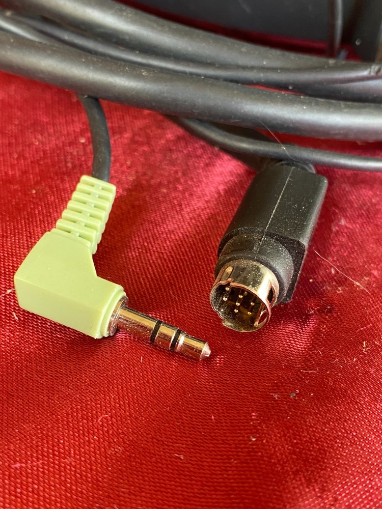 Rare Labtec LCS-2424 multimedia stereo computer speakers system