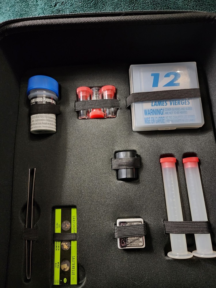 EDU 100x Microscope Case With Accessories