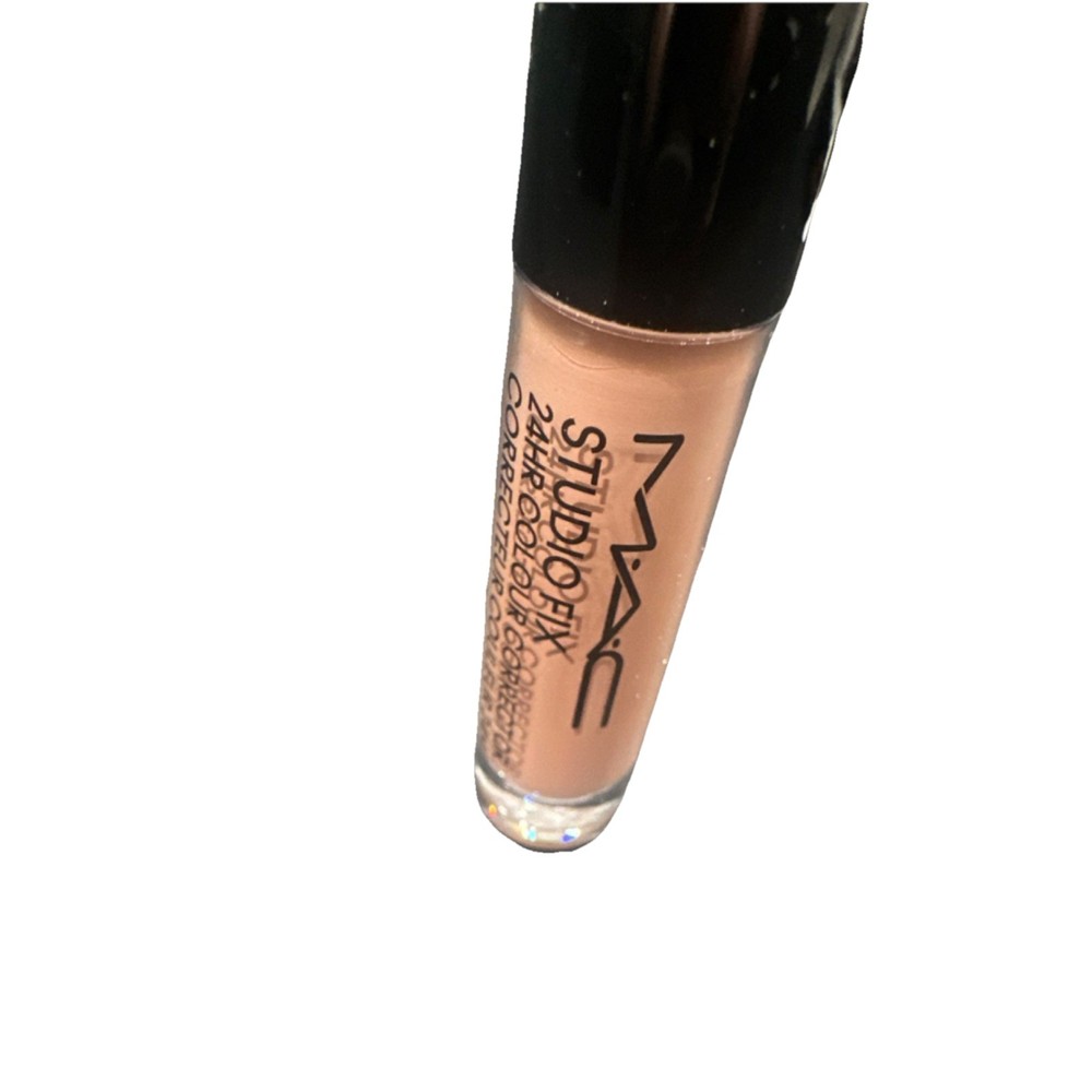 MAC Studio Fix 24HR Colour Corrector Peach Liquid Concealer 0.06 fl oz