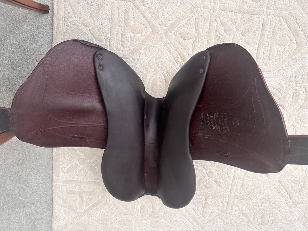 17.5 Devoucoux Chiberta Lab Saddle 2023 practically new