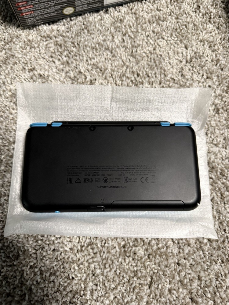 Nintendo New 2DS XL Console Bundle !