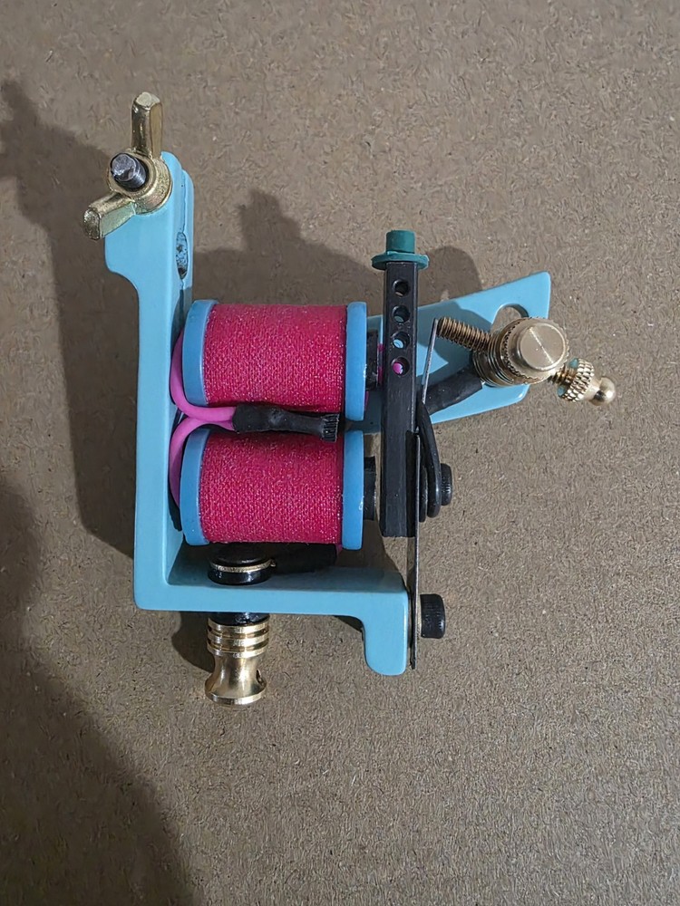 Rebellious Precision Irons tattoo machine