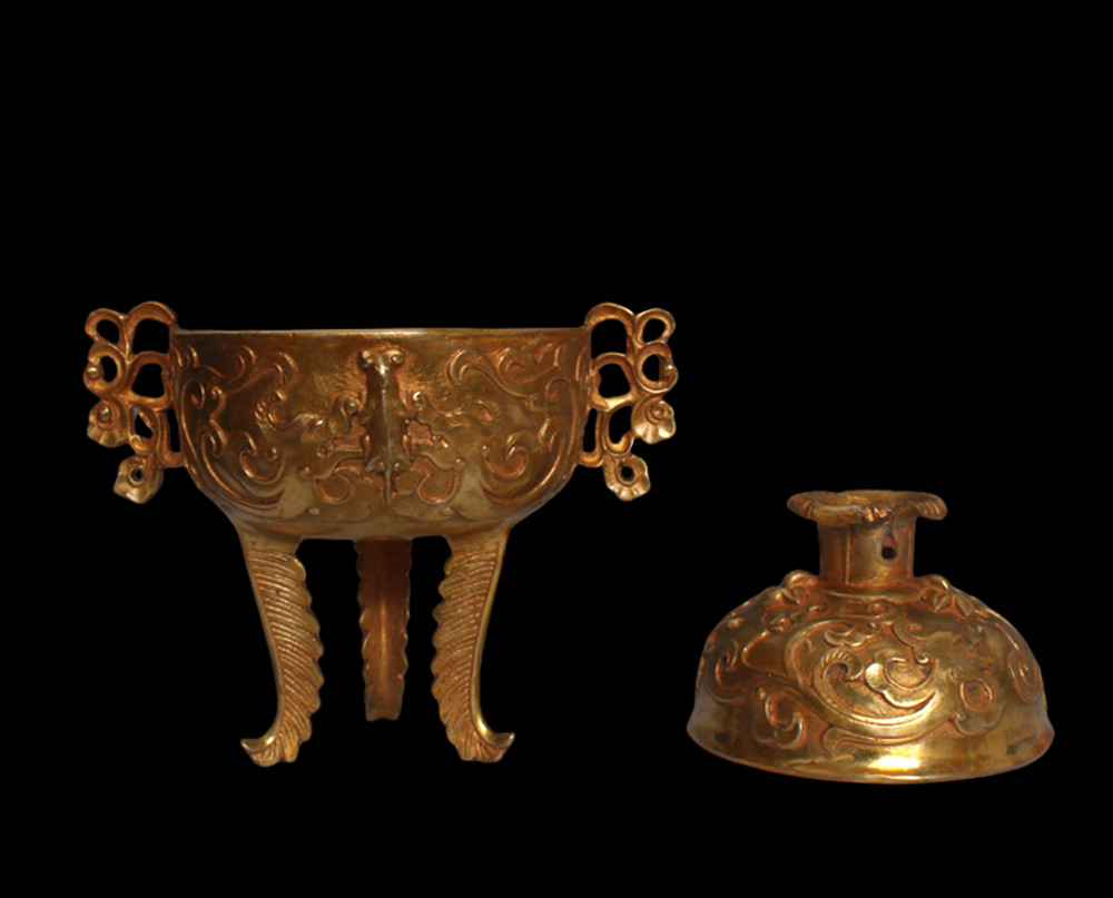 Daqing Signed Old Chinese Copper Gilding Incense Burner