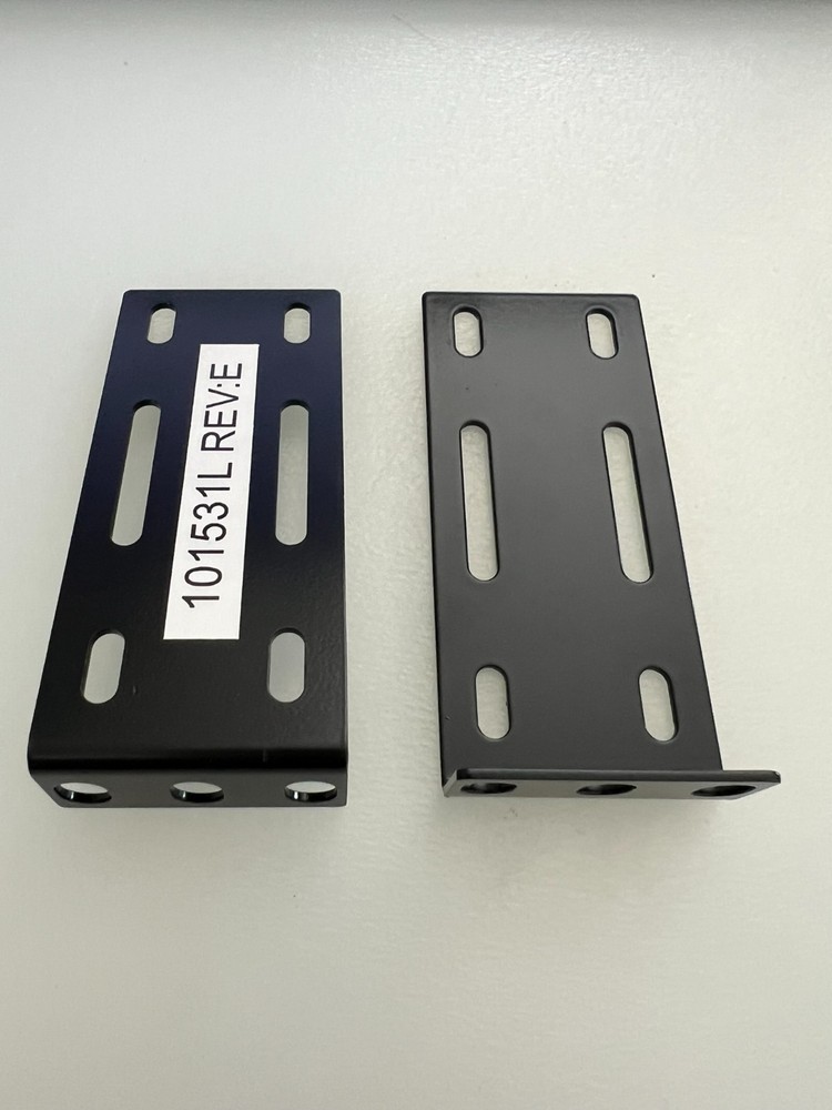 RACK MOUNT EAR BRACKETS 1U/NEW