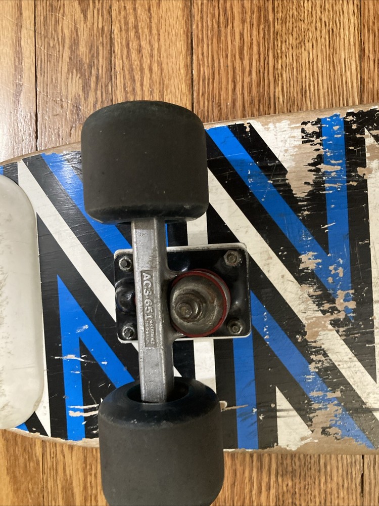 Retro! ~ (1988) ~ Vision / "Ripper II" / Complete Skateboard!