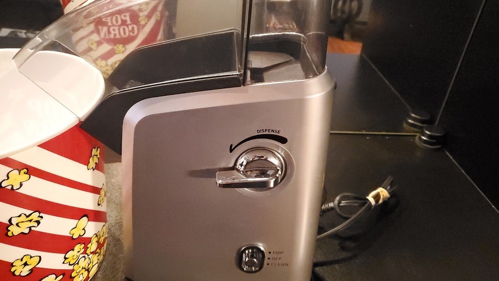 West Bend Movie Night Popcorn Maker Combo