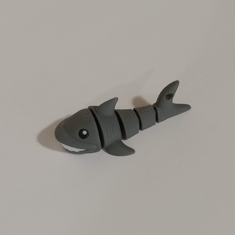 3D Printed Articulating Shark Keychain