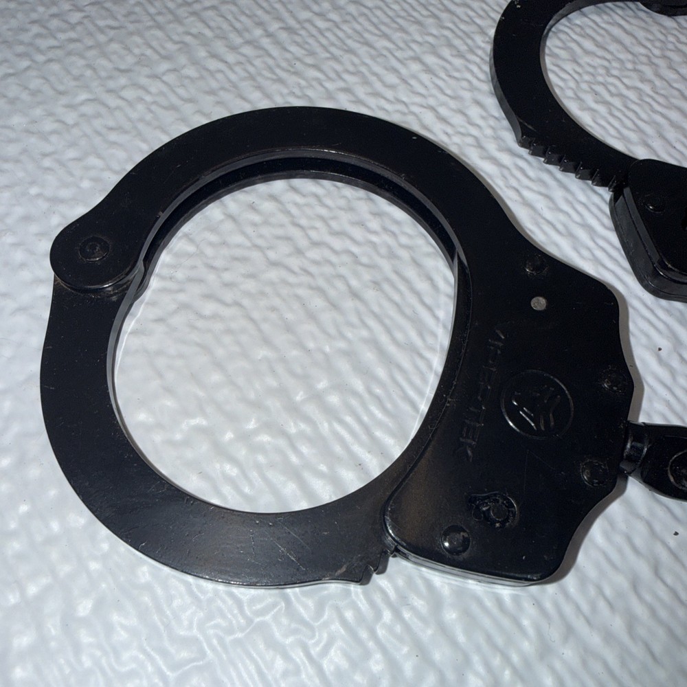Black Vipertek Handcuffs No Keys