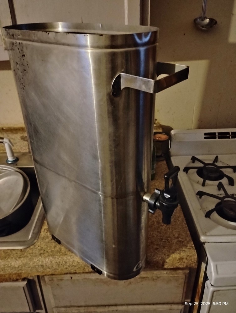 CURTIS commercial  BEVERAGE / ICE TEA DISPENSER