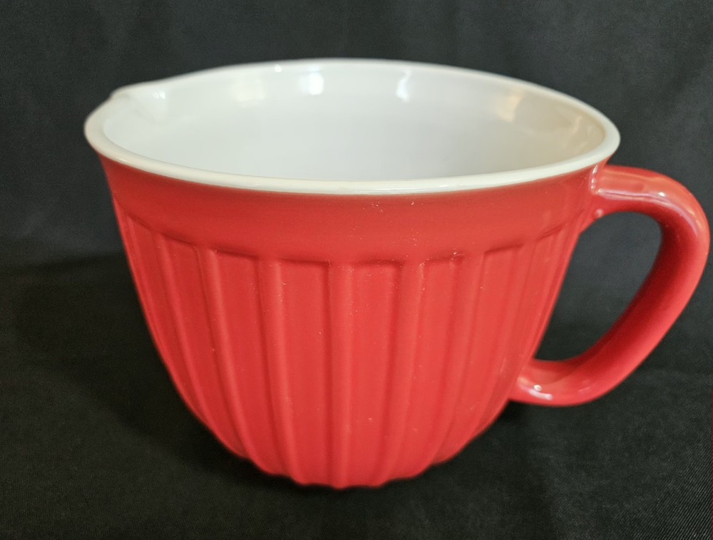 Mixing Bowl w/ Pour Spout and Handle 2 Quart Ceramic Red