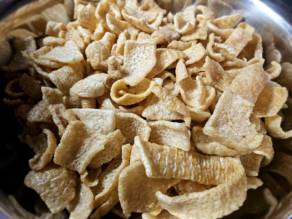 NORTH CAROLINA KETTLE MADE PORK RINDS/ CHICHARRONES/FRESH