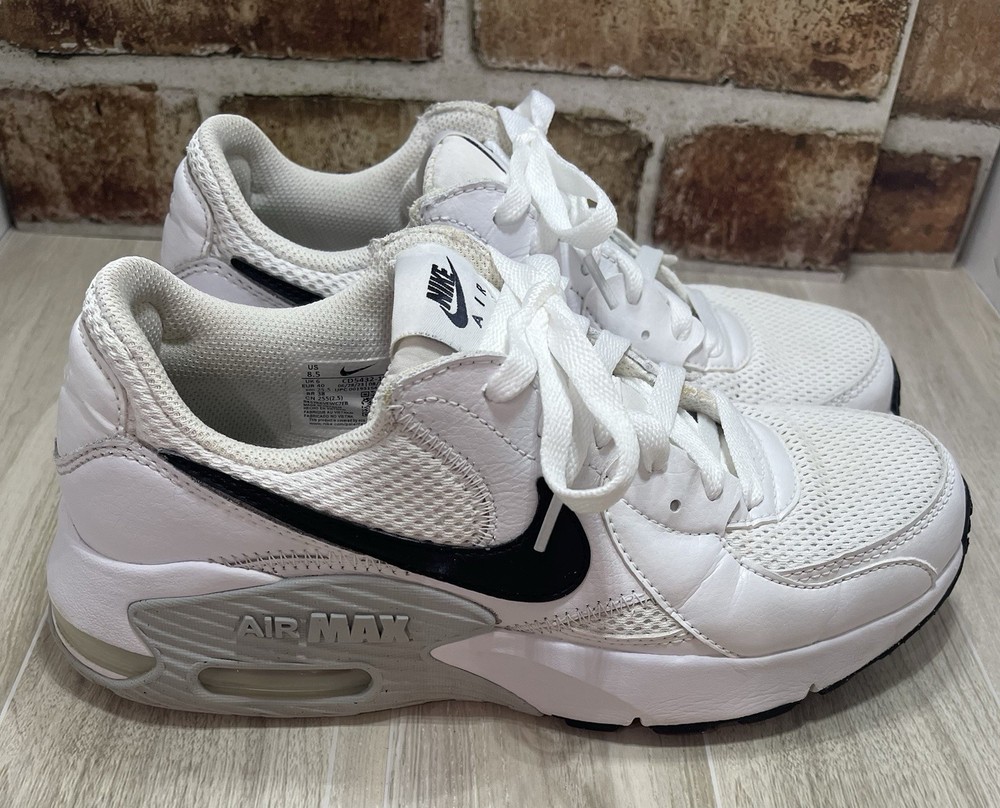 Size 8.5 Nike Air Max Excee White