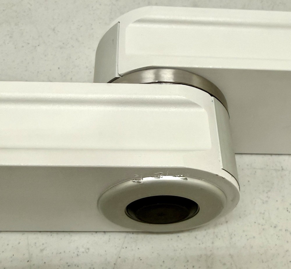 ICW Elite 5220 Double-Arm Wall Mount For LCD Displays