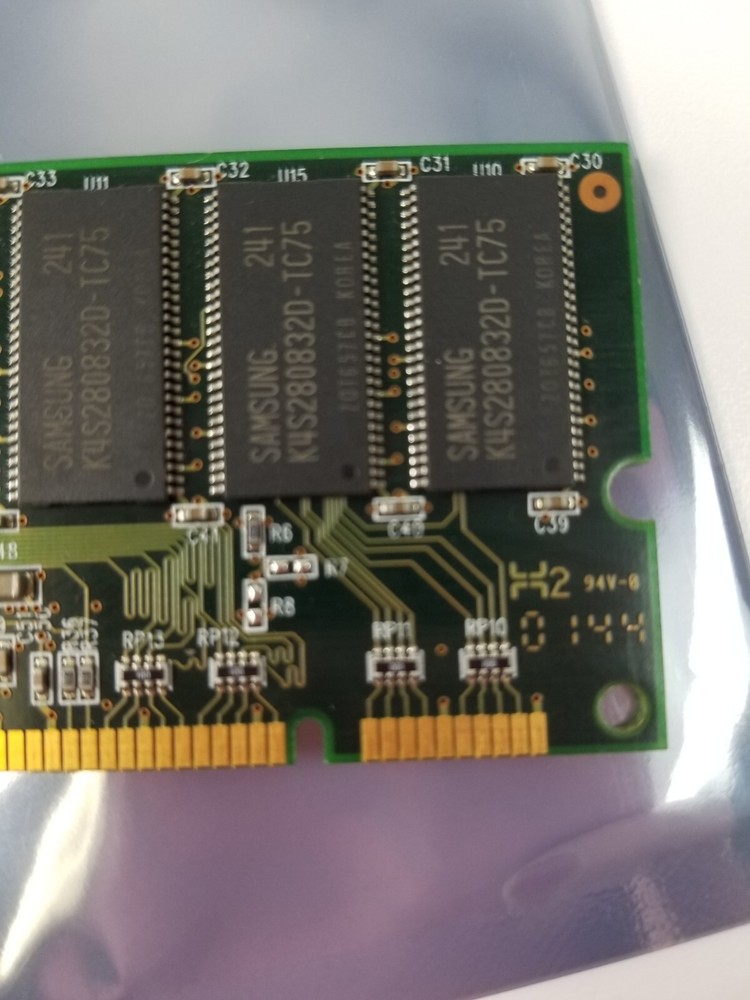 KINGSTON KTC3614/256MB SDRAM 100MHz 3.3V MEMORY Tested!