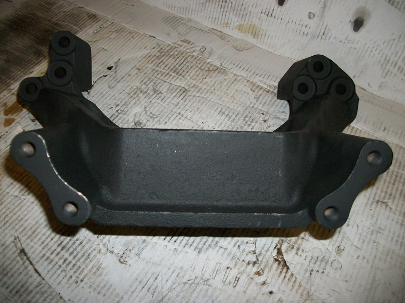 Cummins ISX Engine Mount 3680203 (548-10543)